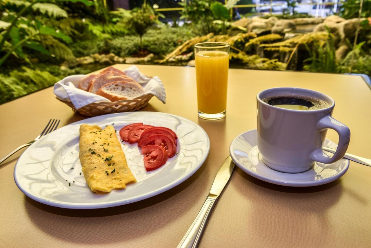 Hotel Oliver Inn Толука-де-Лердо Экстерьер фото